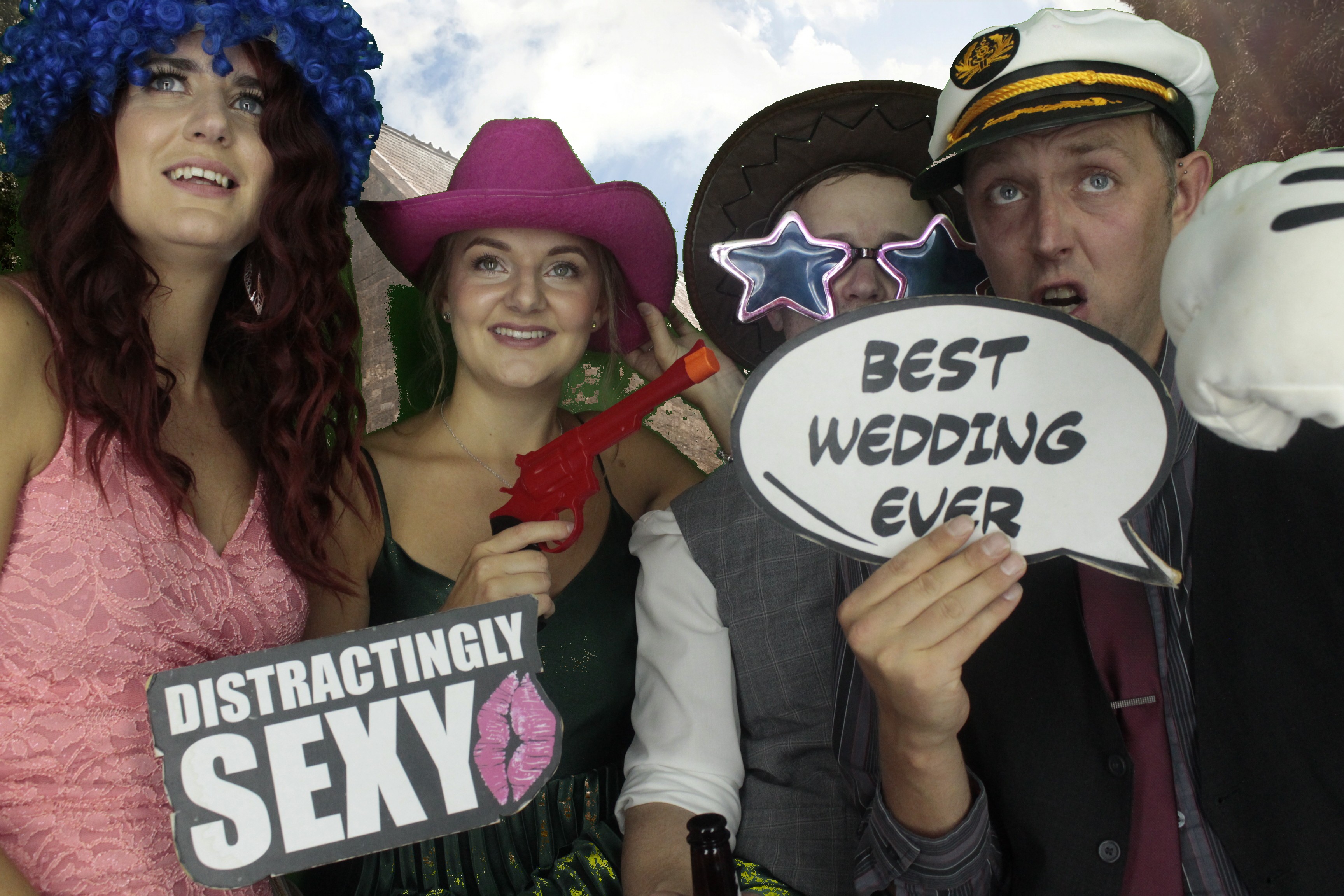 Leanne & Mike's Wedding | View more photos from the event at gallery.myphotoboothexperience.co.uk/u/MyPhotoBoothExperienceLtd/Leanne-Mikes-Wedding